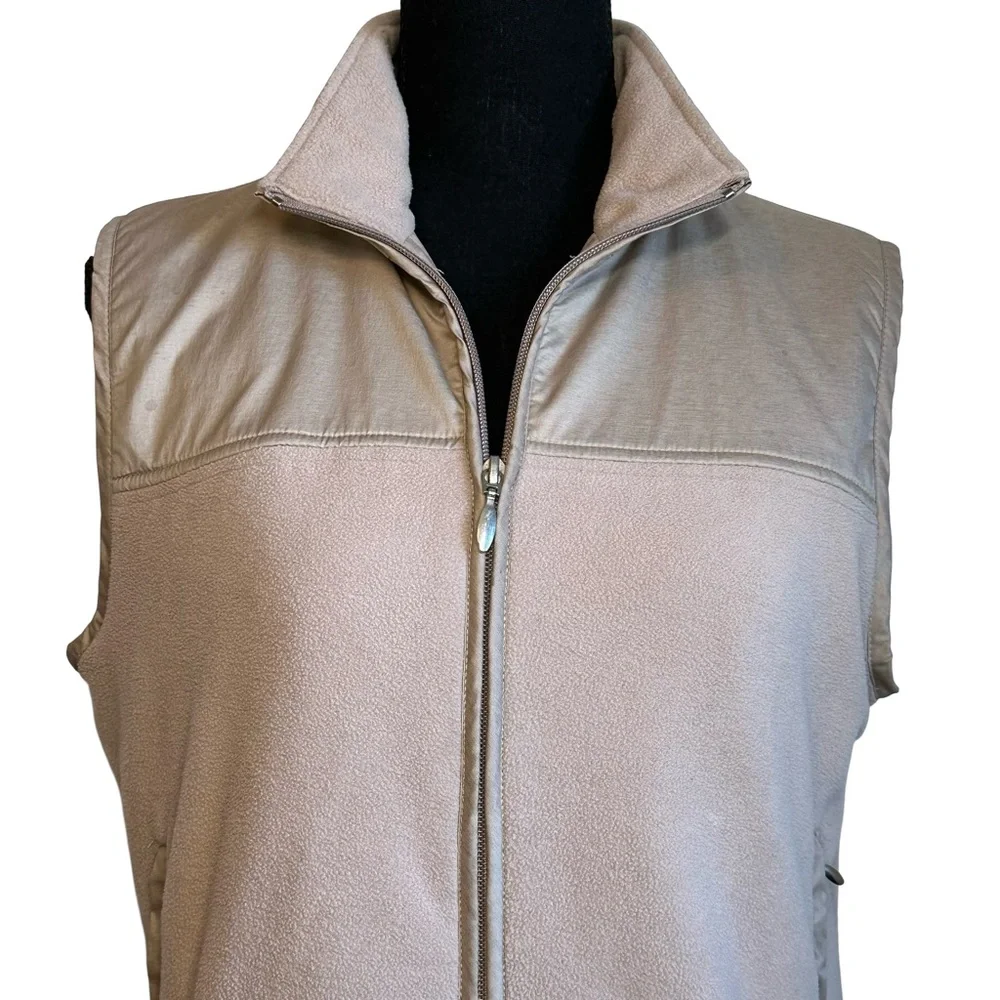 Nike Golf Women’s Taupe Beige Therma Fit Fleece Golf Vest Size Medium 8-10
